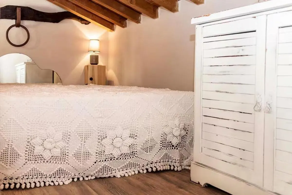 Villa Il Rustichino, Country Villa With Pool Soianella