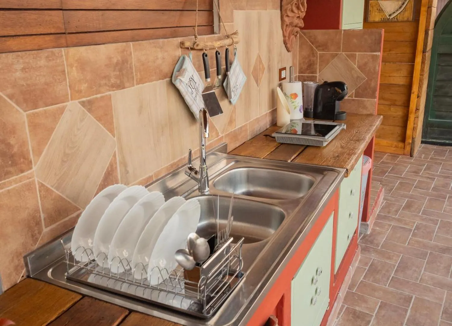 Villa Il Rustichino, Country Villa With Pool Soianella
